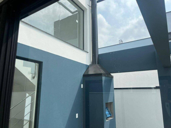 Imagem Casa com 3 Quartos à Venda, em Rio Tavares - Florianópolis Imagem Casa com 3 Quartos à Venda, em Rio Tavares - Florianópolis