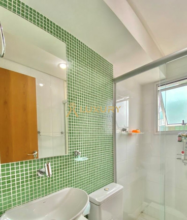 Imagem Imóvel com 2 Quartos à Venda, 150 m² em Lourdes - Belo Horizonte Imagem Imóvel com 2 Quartos à Venda, 150 m² em Lourdes - Belo Horizonte