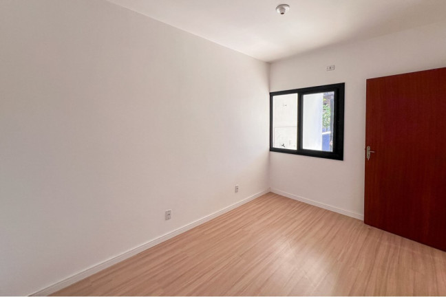 Imagem Casa com 2 Quartos à Venda, 44 m² em São José - Canoas Imagem Casa com 2 Quartos à Venda, 44 m² em São José - Canoas