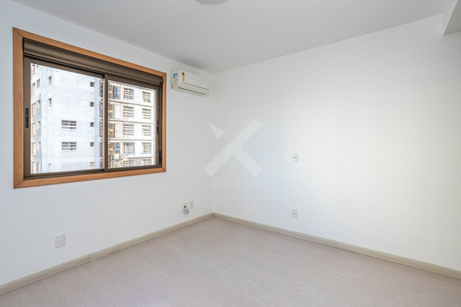 Imagem Apartamento com 2 Quartos à Venda, 74 m² em Jardim Botânico - Porto Alegre Imagem Apartamento com 2 Quartos à Venda, 74 m² em Jardim Botânico - Porto Alegre