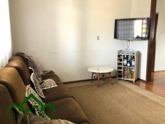 Imagem Sobrado com 6 Quartos à Venda, 220 m² em Centro - Balneário Barra Do Sul