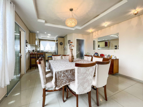 Imagem Casa com 3 Quartos à Venda, 250 m² em Centro - Balneário Barra Do Sul Imagem Casa com 3 Quartos à Venda, 250 m² em Centro - Balneário Barra Do Sul