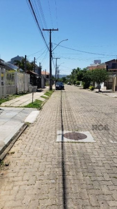 Terreno à Venda,  em Hípica - Porto Alegre