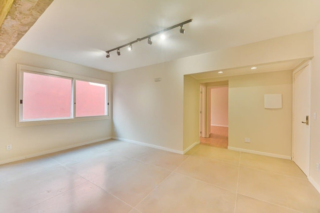 Imagem Apartamento com 2 Quartos à Venda, 72 m² em Bom Fim - Porto Alegre