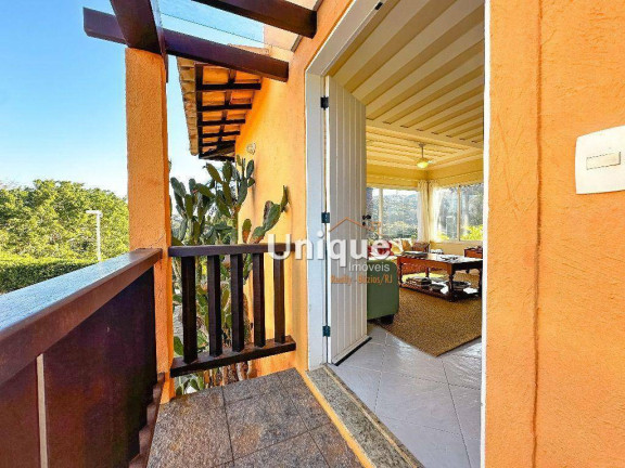 Imagem Casa com 4 Quartos à Venda, 250 m² em Ferradura - Armação Dos Búzios Imagem Casa com 4 Quartos à Venda, 250 m² em Ferradura - Armação Dos Búzios