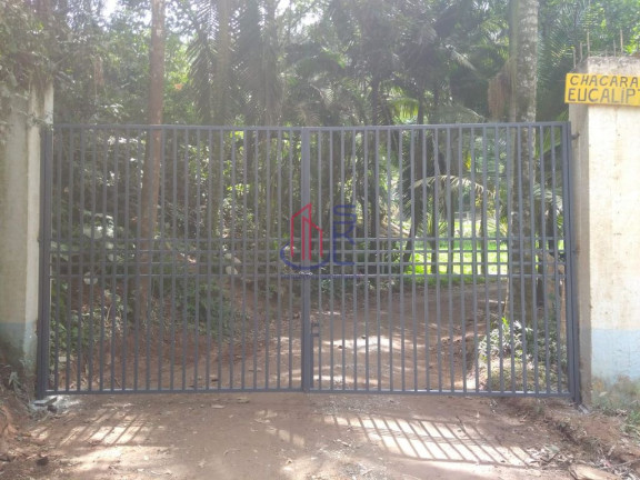 Fazenda à Venda, 2.051 m² em Centro - Mairiporã