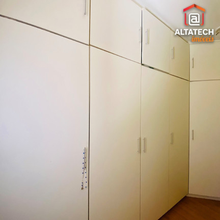 Imagem Casa com 2 Quartos à Venda, 172 m² em Vila Nova - Poços De Caldas Imagem Casa com 2 Quartos à Venda, 172 m² em Vila Nova - Poços De Caldas