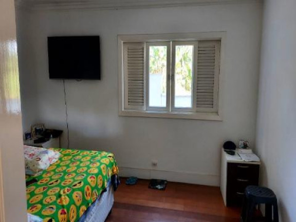 Imagem Sobrado com 10 Quartos à Venda, 200 m² em Arujázinho Iv - Arujá