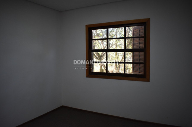 Imagem Casa com 4 Quartos à Venda, 149 m² em Região Do Parque Da água Santa - Campos Do Jordão Imagem Casa com 4 Quartos à Venda, 149 m² em Região Do Parque Da água Santa - Campos Do Jordão