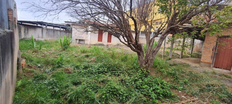 Imagem Terreno à Venda, 660 m² em Taboão - Diadema Imagem Terreno à Venda, 660 m² em Taboão - Diadema