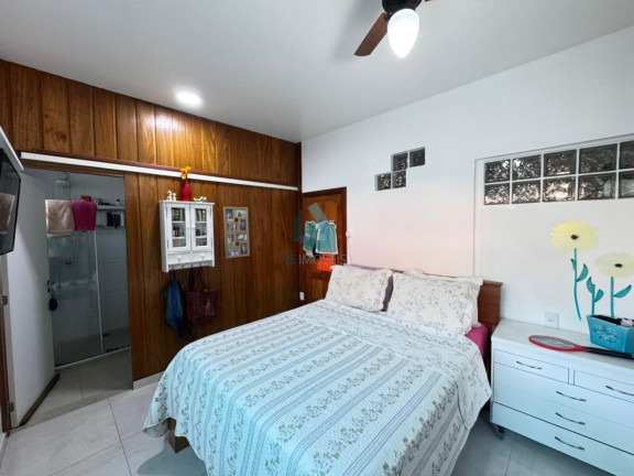 Imagem Casa com 8 Quartos à Venda, 216 m² em Centro - Cabo Frio