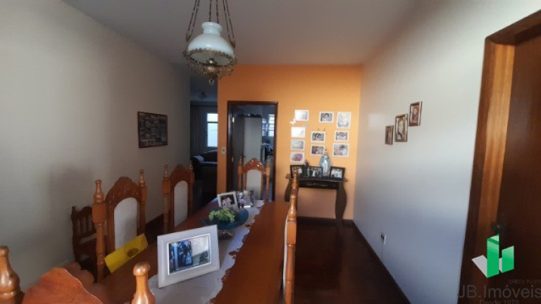 Imagem Casa com 3 Quartos à Venda, 215 m² em Todos Os Santos - Montes Claros Imagem Casa com 3 Quartos à Venda, 215 m² em Todos Os Santos - Montes Claros