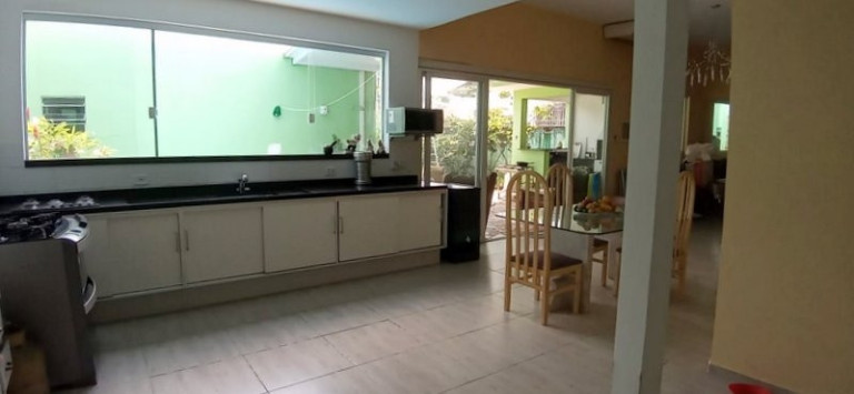 Imagem Casa com 4 Quartos à Venda, 280 m² em Florida - Peruíbe Imagem Casa com 4 Quartos à Venda, 280 m² em Florida - Peruíbe