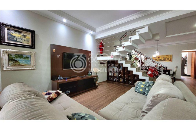 Imagem Casa com 3 Quartos à Venda, 172 m² em Jardim Hollywood - São Bernardo Do Campo Imagem Casa com 3 Quartos à Venda, 172 m² em Jardim Hollywood - São Bernardo Do Campo