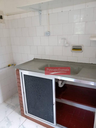 Imagem Apartamento com 1 Quarto à Venda, em Mosela - Petrópolis Imagem Apartamento com 1 Quarto à Venda, em Mosela - Petrópolis