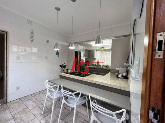 Imagem Sobrado com 3 Quartos à Venda, 280 m² em Embaré - Santos Imagem Sobrado com 3 Quartos à Venda, 280 m² em Embaré - Santos