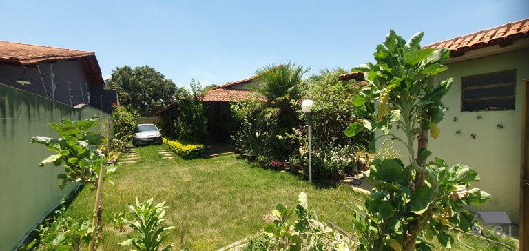 Imagem Casa com 4 Quartos à Venda, em Fernão Dias - Esmeraldas Imagem Casa com 4 Quartos à Venda, em Fernão Dias - Esmeraldas
