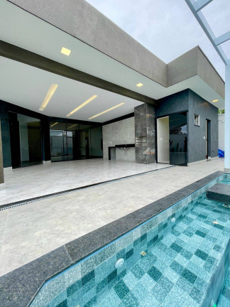 Imagem Casa com 3 Quartos à Venda, 420 m² em Jardim Presidente - Goiânia