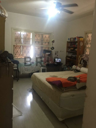 Imagem Casa com 3 Quartos à Venda ou Locação, 320 m² em Brooklin - São Paulo Imagem Casa com 3 Quartos à Venda ou Locação, 320 m² em Brooklin - São Paulo