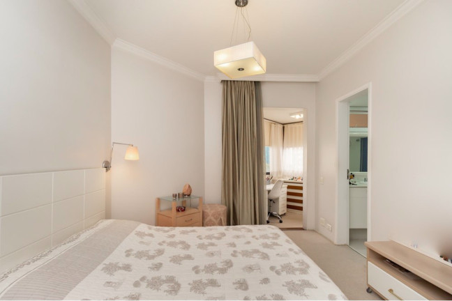 Imagem Apartamento com 3 Quartos à Venda, 112 m² em Moema - São Paulo Imagem Apartamento com 3 Quartos à Venda, 112 m² em Moema - São Paulo