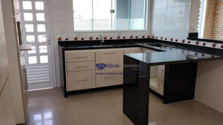 Imagem Sobrado com 4 Quartos à Venda, 309 m² em Centro - Arujá Imagem Sobrado com 4 Quartos à Venda, 309 m² em Centro - Arujá