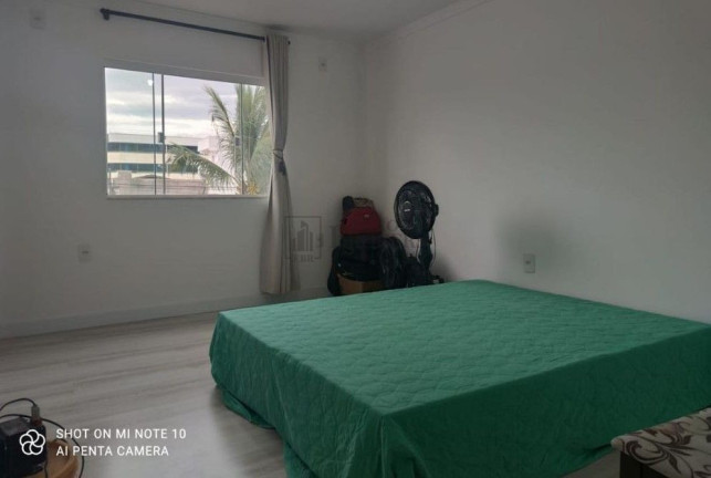Imagem Sobrado com 3 Quartos à Venda, 305 m² em Centro - Balneário Camboriú Imagem Sobrado com 3 Quartos à Venda, 305 m² em Centro - Balneário Camboriú