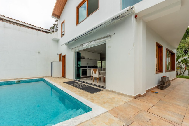 Imagem Casa com 3 Quartos à Venda, 247 m² em Guarapiranga - São Paulo