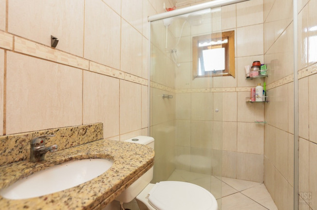 Imagem Casa com 2 Quartos à Venda, em Hípica - Porto Alegre Imagem Casa com 2 Quartos à Venda, em Hípica - Porto Alegre