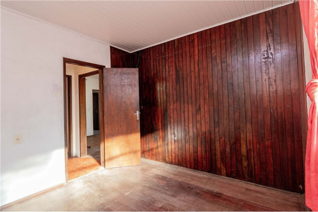 Imagem Casa com 3 Quartos à Venda, em Partenon - Porto Alegre Imagem Casa com 3 Quartos à Venda, em Partenon - Porto Alegre