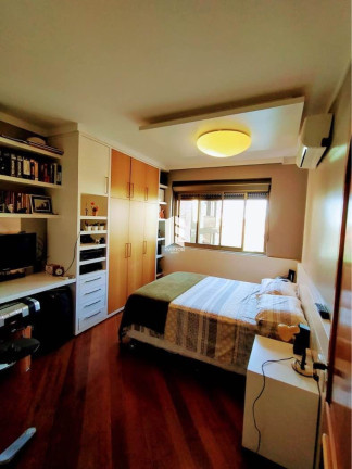 Imagem Apartamento com 3 Quartos à Venda, 338 m² em Patronato - Santa Maria Imagem Apartamento com 3 Quartos à Venda, 338 m² em Patronato - Santa Maria