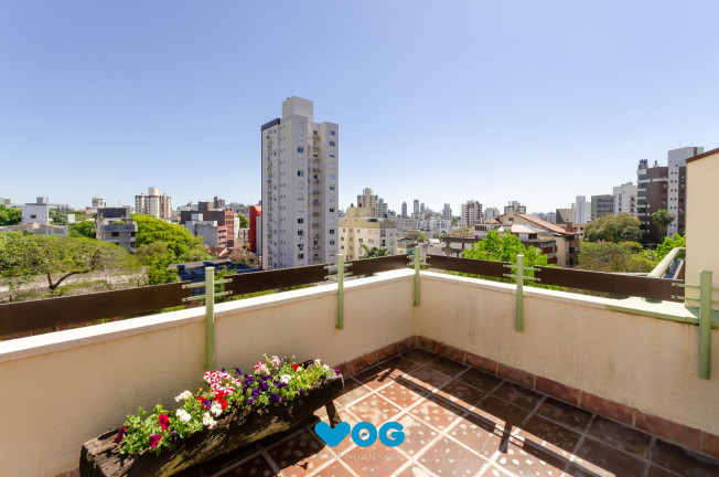 Imagem Imóvel com 2 Quartos à Venda, 150 m² em Petrópolis - Porto Alegre