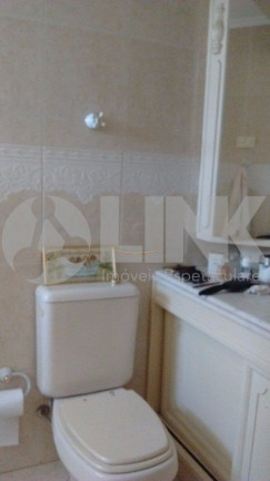 Imagem Apartamento com 3 Quartos à Venda, 194 m² em Auxiliadora - Porto Alegre Imagem Apartamento com 3 Quartos à Venda, 194 m² em Auxiliadora - Porto Alegre