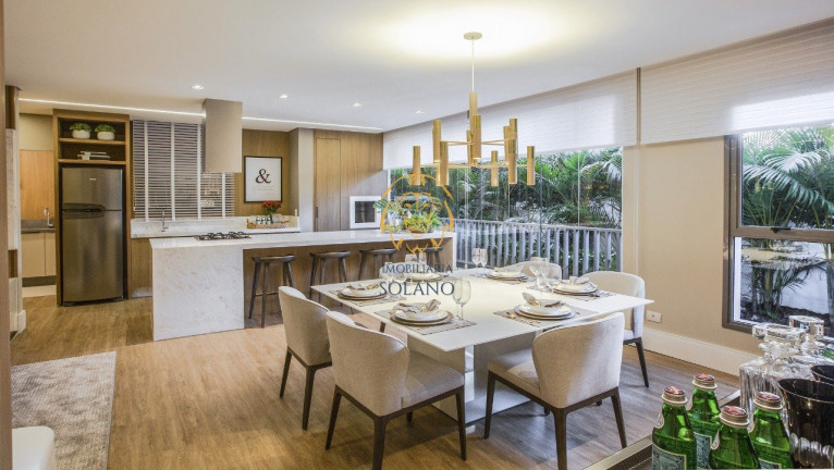 Imagem Apartamento com 2 Quartos à Venda, 201 m² em Centro - Curitiba