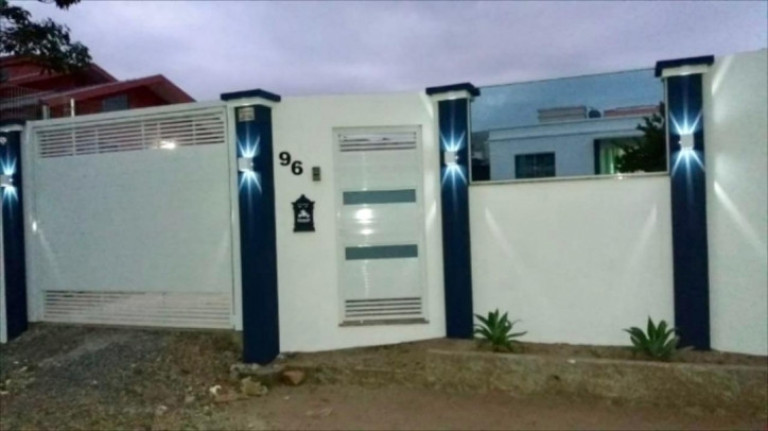 Imagem Casa com 2 Quartos à Venda, 75 m² em Itacolomi - Piçarras Imagem Casa com 2 Quartos à Venda, 75 m² em Itacolomi - Piçarras