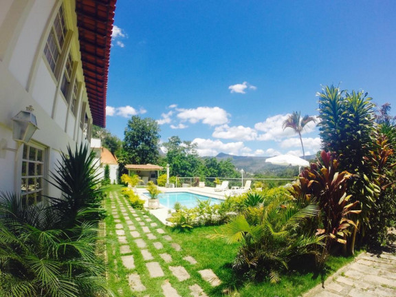 Imagem Casa com 6 Quartos à Venda, 450 m² em Nogueira - Petrópolis Imagem Casa com 6 Quartos à Venda, 450 m² em Nogueira - Petrópolis