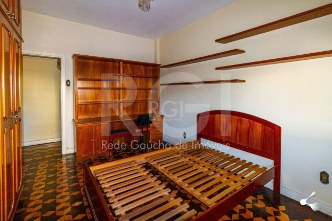 Imagem Apartamento com 3 Quartos à Venda, 180 m² em Centro Histórico - Porto Alegre Imagem Apartamento com 3 Quartos à Venda, 180 m² em Centro Histórico - Porto Alegre