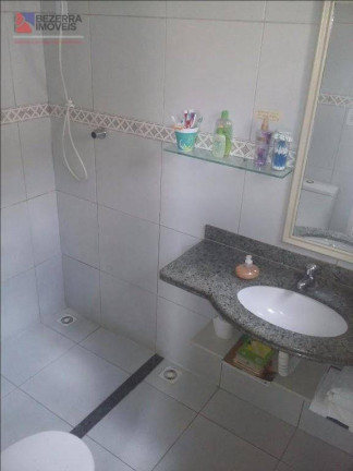 Imagem Casa com 3 Quartos à Venda, 190 m² em Nova Parnamirim - Parnamirim
