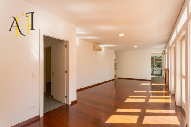 Imagem Casa com 4 Quartos à Venda, 465 m² em Retiro Morumbi - São Paulo Imagem Casa com 4 Quartos à Venda, 465 m² em Retiro Morumbi - São Paulo