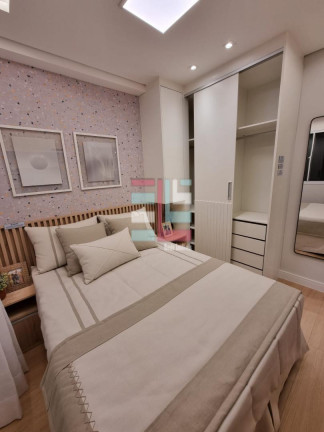 Imagem Imóvel com 2 Quartos à Venda, 35 m² em Interlagos - São Paulo Imagem Imóvel com 2 Quartos à Venda, 35 m² em Interlagos - São Paulo