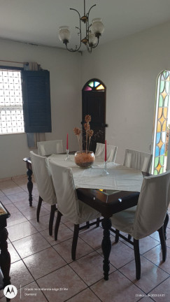 Imagem Casa com 4 Quartos à Venda, 127 m² em Cabral - Teresina Imagem Casa com 4 Quartos à Venda, 127 m² em Cabral - Teresina