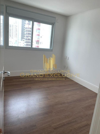 Imagem Apartamento com 3 Quartos à Venda, 151 m² em Centro - Balneário Camboriú Imagem Apartamento com 3 Quartos à Venda, 151 m² em Centro - Balneário Camboriú