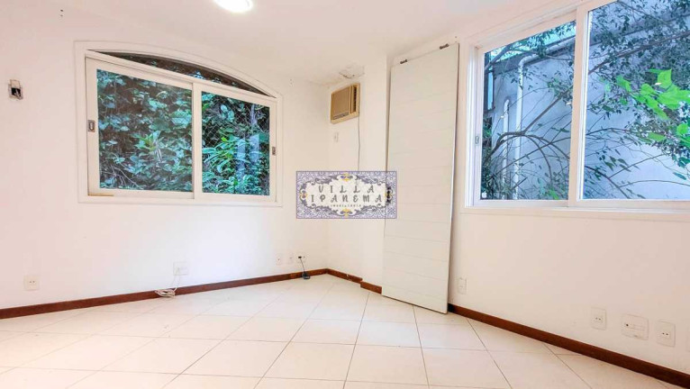 Imagem Apartamento com 4 Quartos à Venda ou Locação, 220 m² em Lagoa - Rio De Janeiro Imagem Apartamento com 4 Quartos à Venda ou Locação, 220 m² em Lagoa - Rio De Janeiro