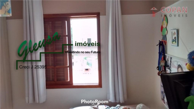 Imagem Sobrado com 3 Quartos à Venda, em Vila Carmosina - São Paulo Imagem Sobrado com 3 Quartos à Venda, em Vila Carmosina - São Paulo