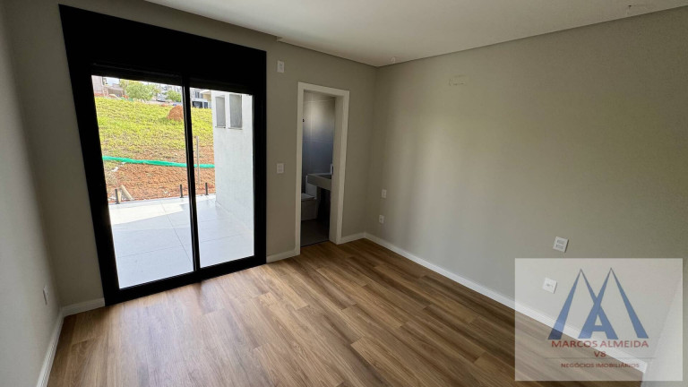 Imagem Casa de Condomínio com 3 Quartos à Venda, 210 m² em Cezar De Souza - Mogi Das Cruzes Imagem Casa de Condomínio com 3 Quartos à Venda, 210 m² em Cezar De Souza - Mogi Das Cruzes