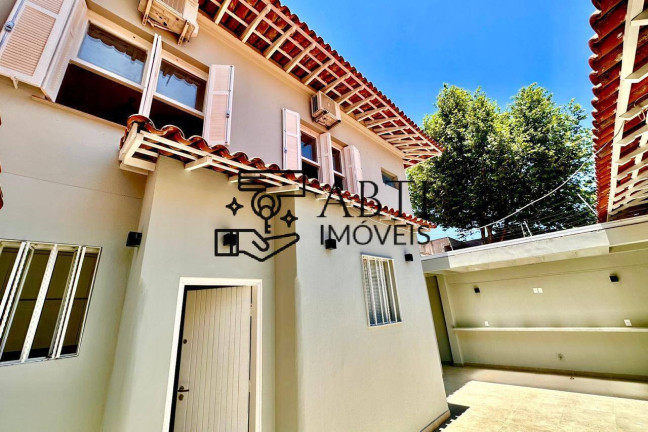 Imagem Casa com 4 Quartos à Venda, 343 m² em Jardim Paulista - São Paulo Imagem Casa com 4 Quartos à Venda, 343 m² em Jardim Paulista - São Paulo