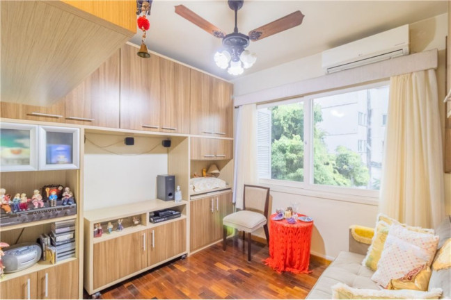 Imagem Apartamento com 3 Quartos à Venda, 91 m² em Cidade Baixa - Porto Alegre Imagem Apartamento com 3 Quartos à Venda, 91 m² em Cidade Baixa - Porto Alegre