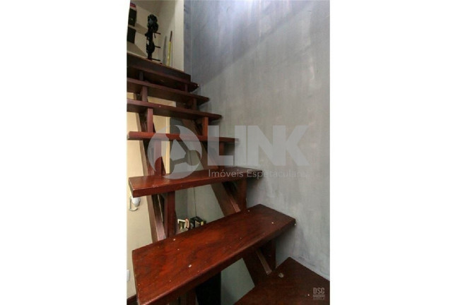 Imagem Apartamento com 1 Quarto à Venda, 75 m² em Farroupilha - Porto Alegre Imagem Apartamento com 1 Quarto à Venda, 75 m² em Farroupilha - Porto Alegre