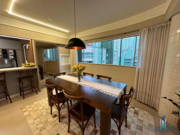 Imagem Apartamento com 3 Quartos à Venda, 119 m² em Centro - Balneário Camboriú