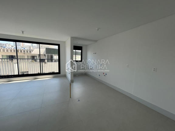Imagem Apartamento com 3 Quartos à Venda, 115 m² em Estreito - Florianópolis Imagem Apartamento com 3 Quartos à Venda, 115 m² em Estreito - Florianópolis