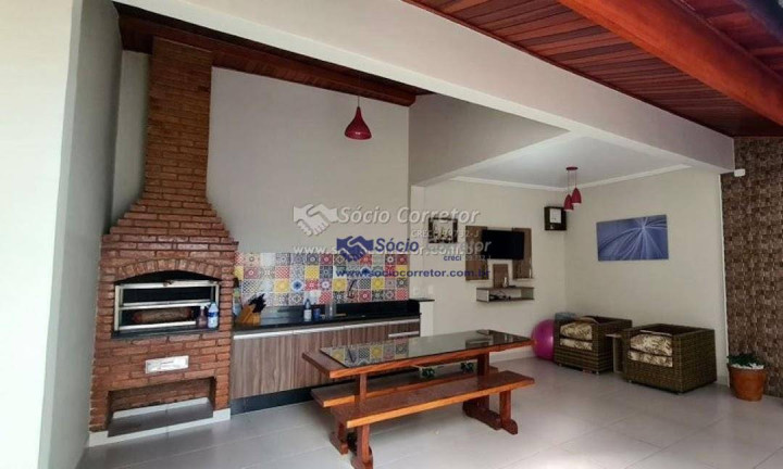Sobrado com 3 Quartos à Venda, 192 m² em Vila Galvão - Guarulhos